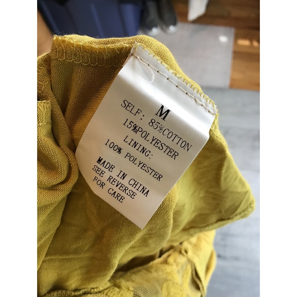 Wishlist Women's Mustard V Neck Shorts Underneath Lace Jumpsuit Size M NWOT - Picture 6 of 7